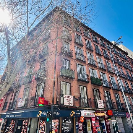Pension Rivera Madrid Eksteriør bilde