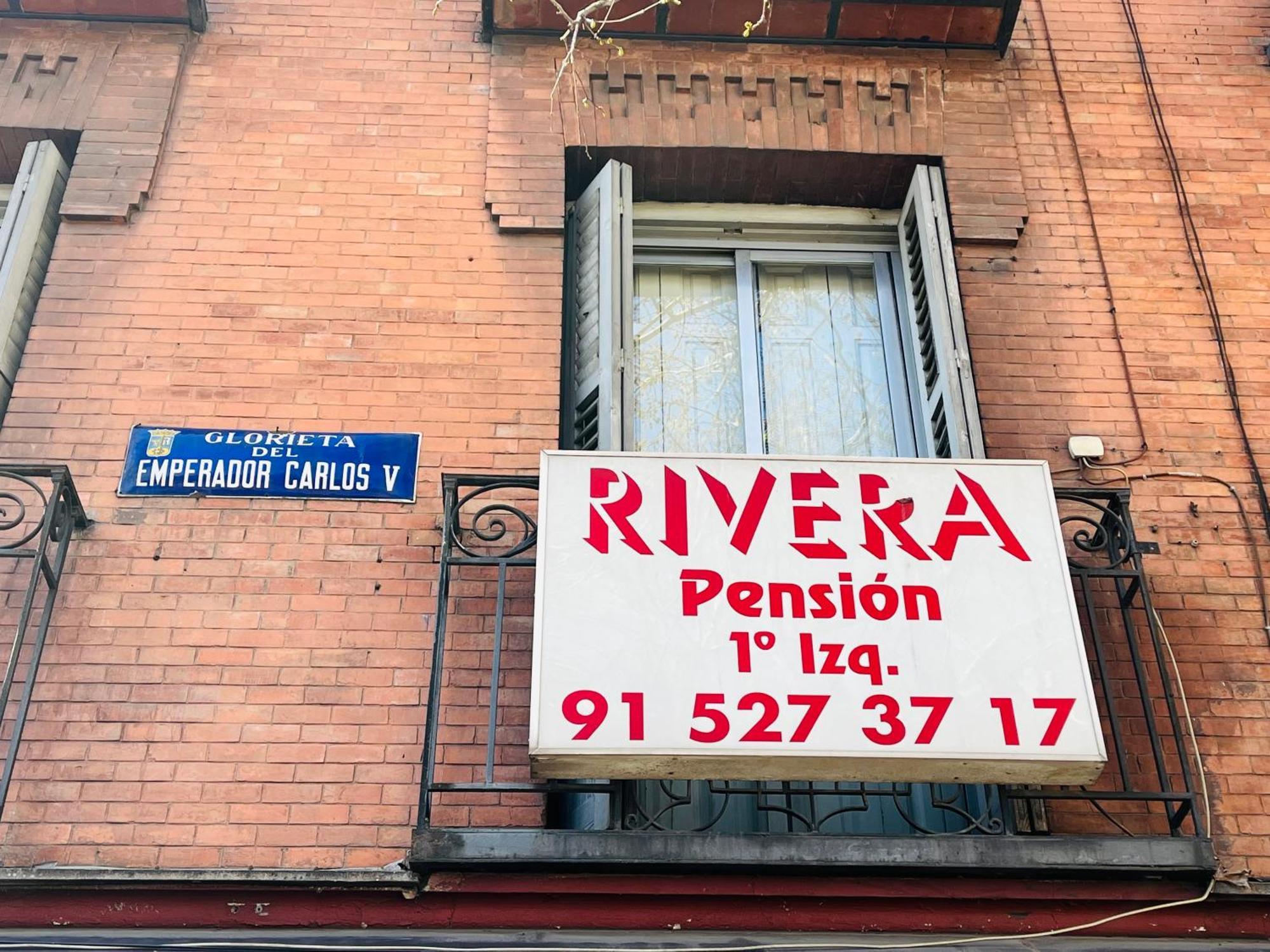 Pension Rivera Madrid Eksteriør bilde