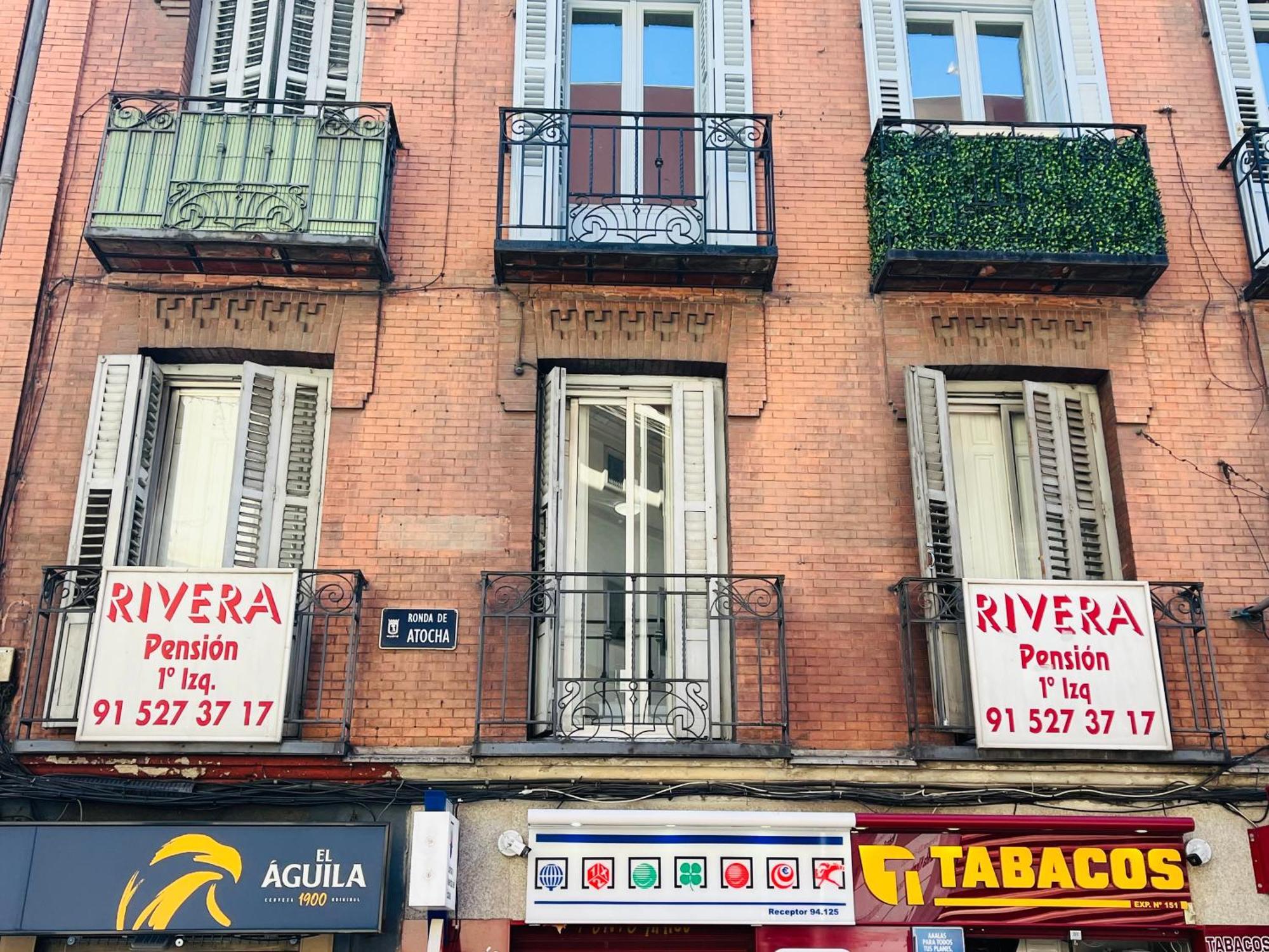 Pension Rivera Madrid Eksteriør bilde